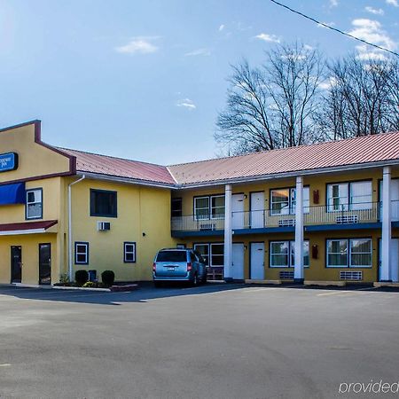 Relax Inn Lewisburg Bagian luar foto