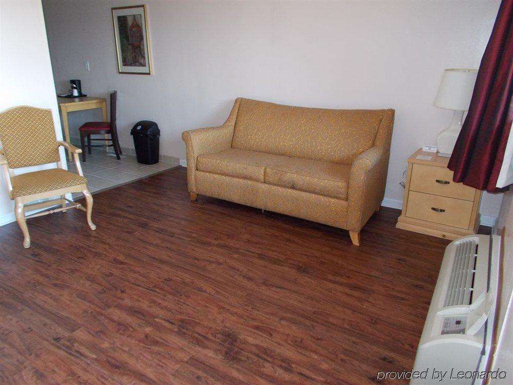 Relax Inn Lewisburg Bagian luar foto