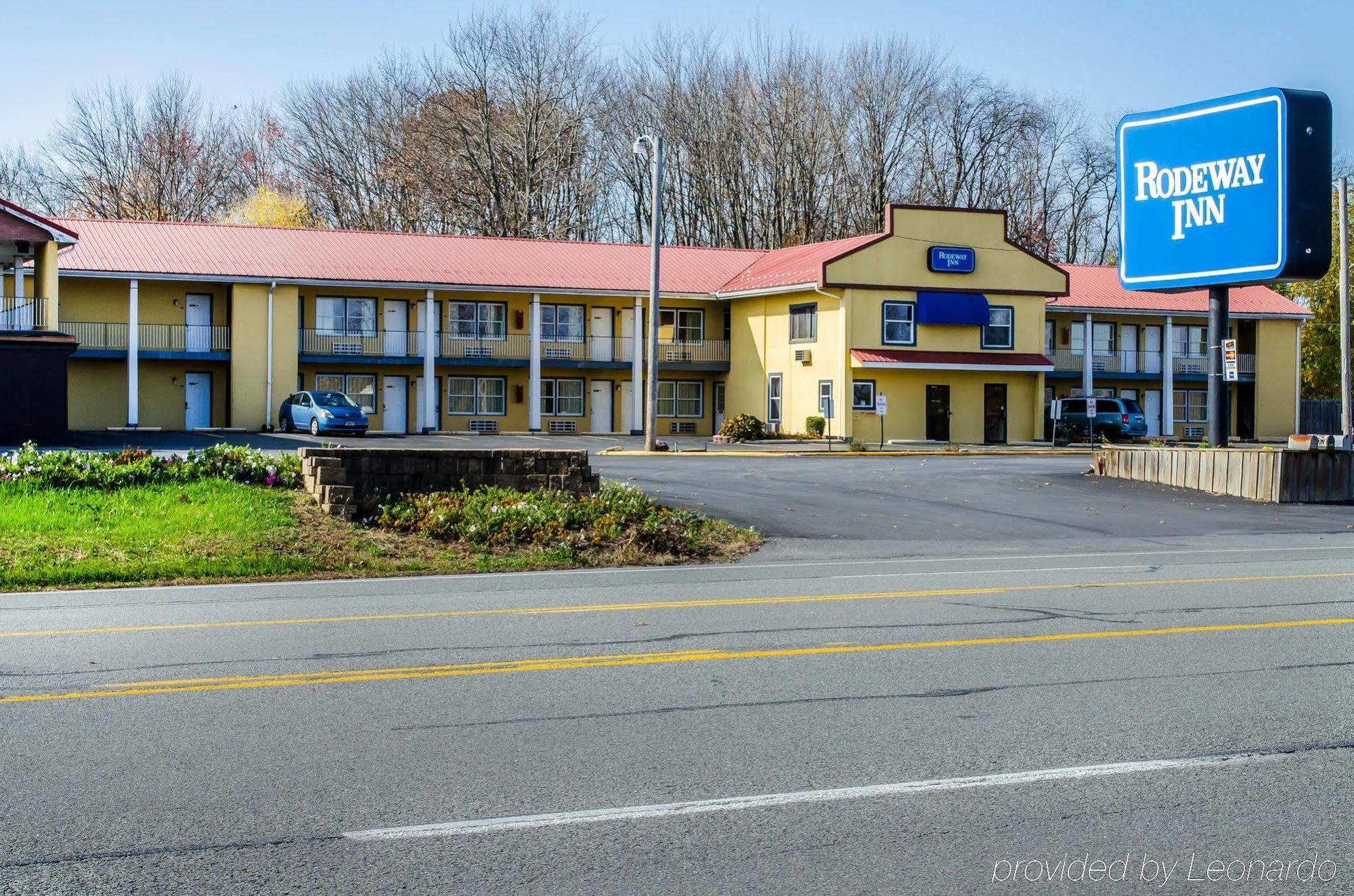 Relax Inn Lewisburg Bagian luar foto