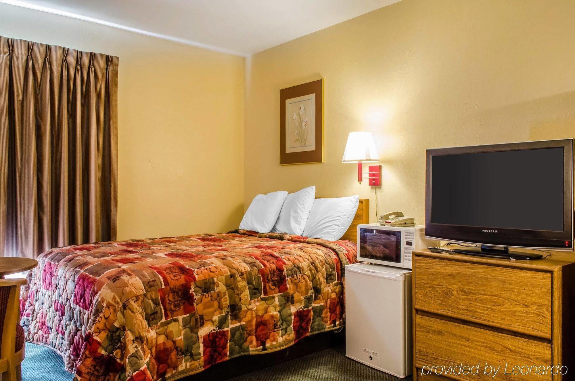 Relax Inn Lewisburg Bagian luar foto